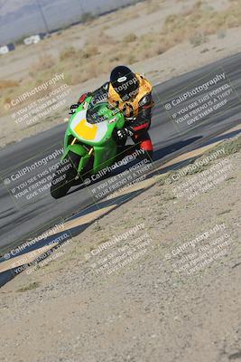 media/Sep-20-2025-Race Pace (Sat) [[d4e1b33f4d]]/Non Verified/Turn 4 Inside (8am)/